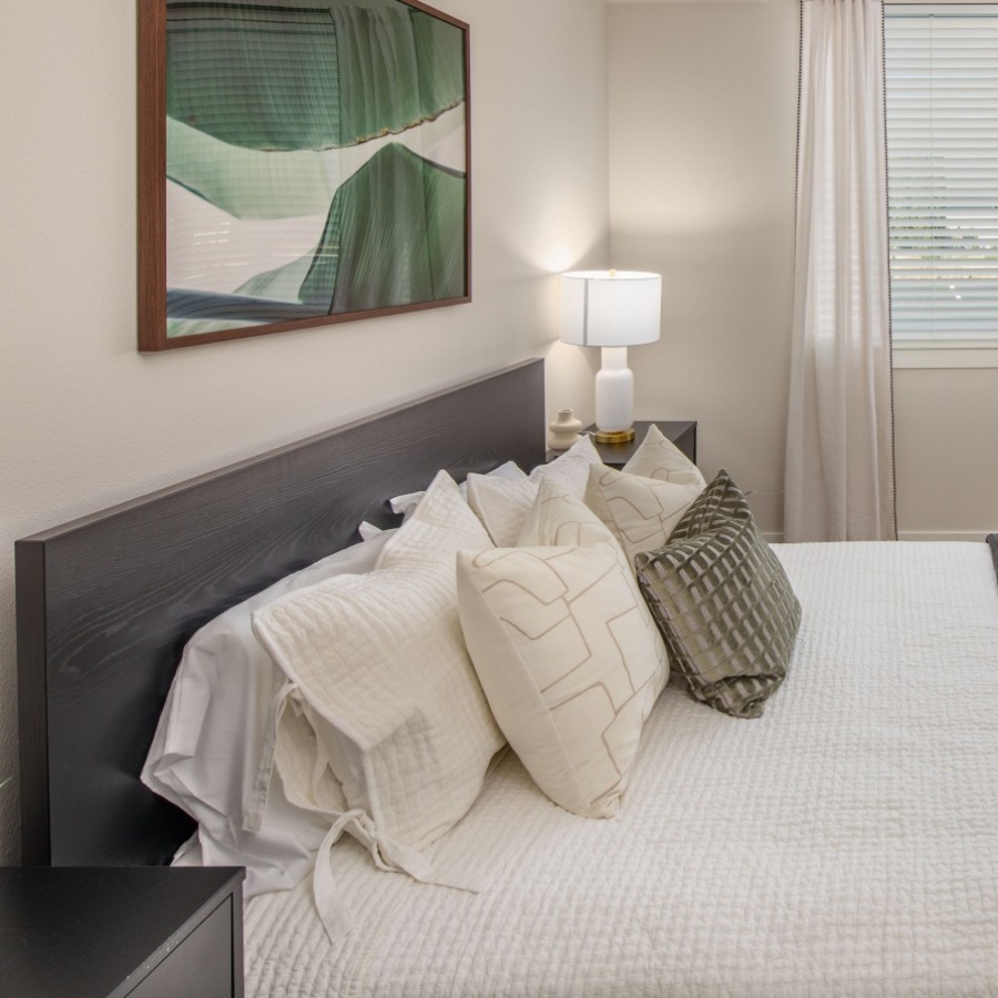 bedroom with spacious areas